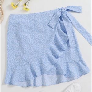 Ruffle Hem Wrap Knot All-over Print Skirt